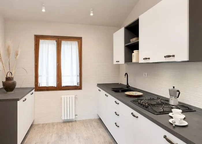 Terrazza Sulla Valle 4&2, Emma ארצו